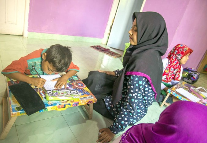 GenBi Riau Didik Anak Putus Sekolah