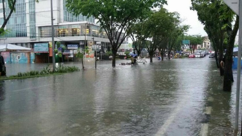 Banjir Ketika HUT Pekanbaru, Peringatan untuk Pemko