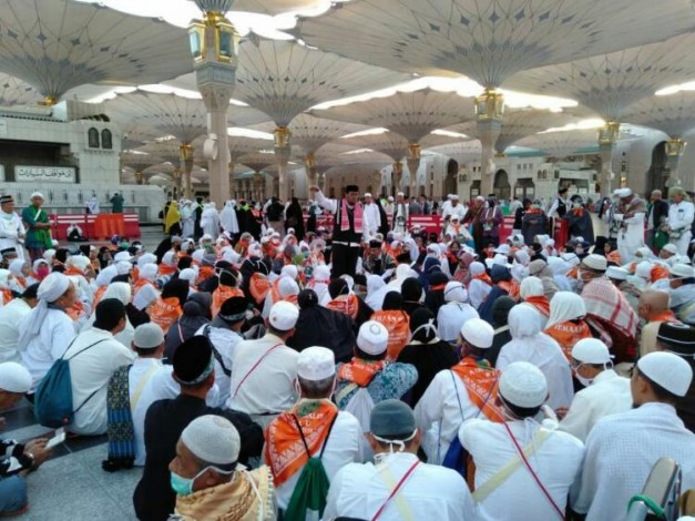 JCH Asal Bengkalis Bertolak ke Kota Suci Mekkah