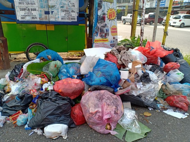 70 Persen Sampah di Pekanbaru Diangkut Secara Ilegal, DLHK Harus Tegas