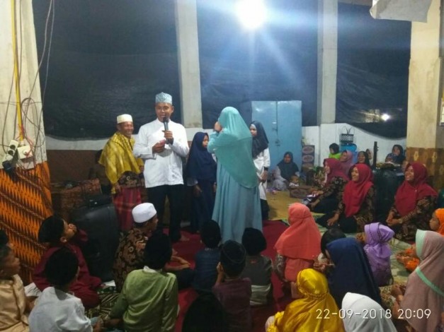 Danyon 132/BS  Motivasi Masyarakat dan Ratusan Murid TPQ Nurul Ikhsan Pulau Gadang