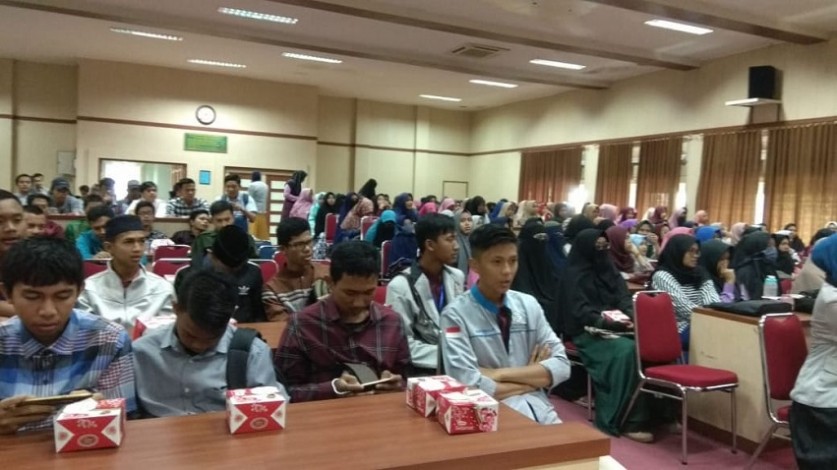 UKM Forum Studi Islam Teknik UIR Taja Seminar Bergaya Hidup Zaman Now
