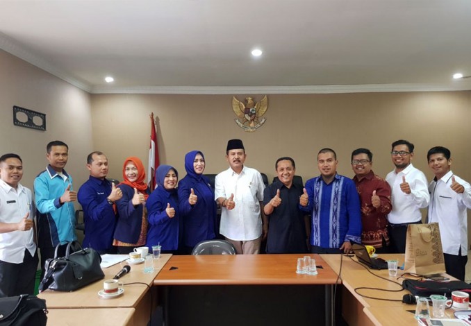 Ingin Budayakan Keterbukaan Informasi Publik, Partai Nasdem Bertandang ke Komisi Informasi Riau