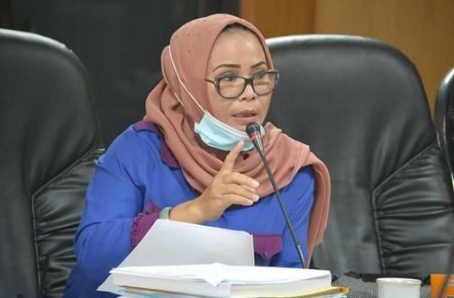 Ade Hartati Beberkan Kritik dan Sarannya Tentang APBD Riau Tahun 2022