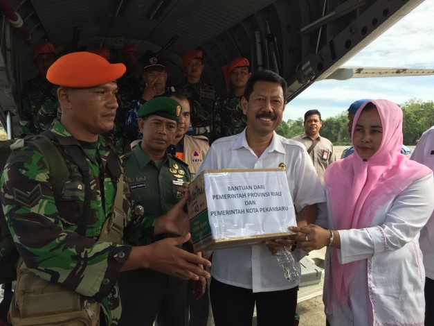 1 Ton Bantuan Logistik dari Pemprov Riau dan Pemko Dikirim ke Aceh