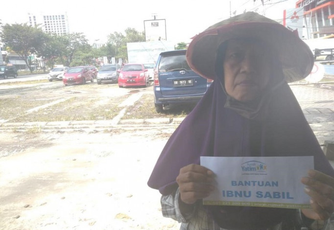 Ibu Sartini, Merantau ke Pekanbaru untuk Cari Anaknya