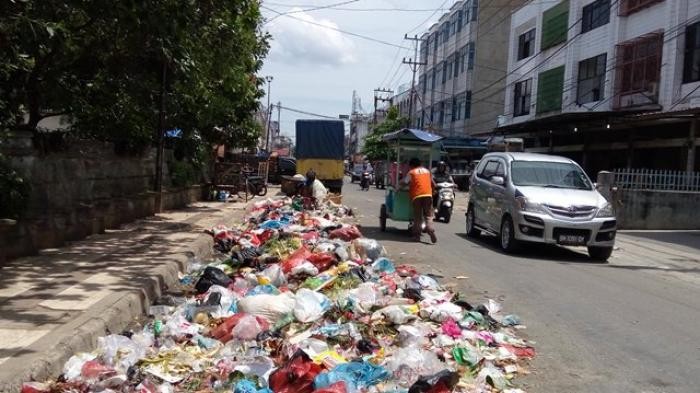 Pengelolaan Sampah Belum Dilelang, Sekda Pekanbaru Panggil Kadis DLHK