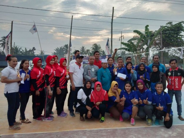 Tim Rima Bagan Besar Juara Turnamen Voli Perindo Dumai