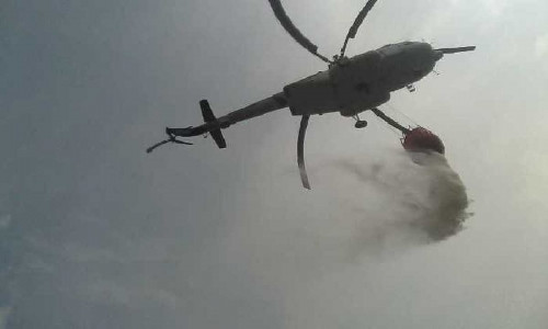 Upaya Penanganan Karhutla, BNPB Bantu 11 Helikopter untuk Riau