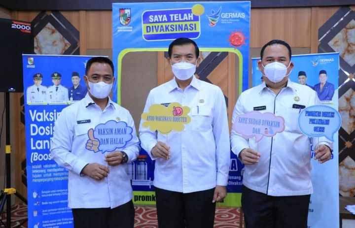 Pemprov Riau Sanksi ASN yang Tak Vaksinasi, Bagaimana Pemko Pekanbaru?