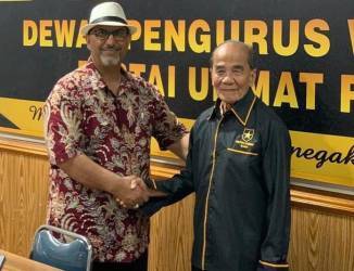 Menanti Arah Politik Annas Maamun Setelah Gabung Partai Ummat Riau