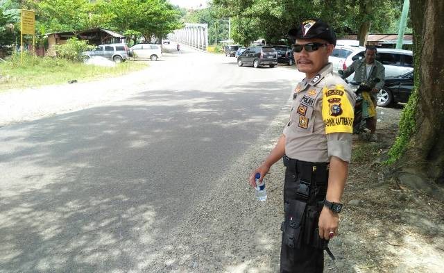 Cegah Kejahatan, Polsek XIII Koto Kampar Patroli di Jalan Lintas