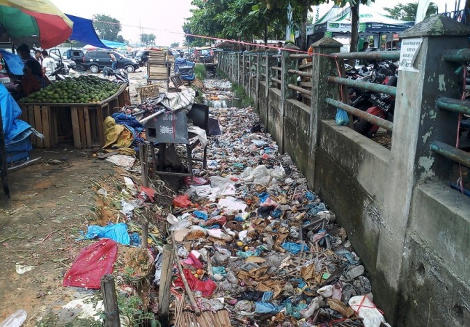 Sampah di Pasar Pagi Arengka, DLHK: Akan Kami Angkut