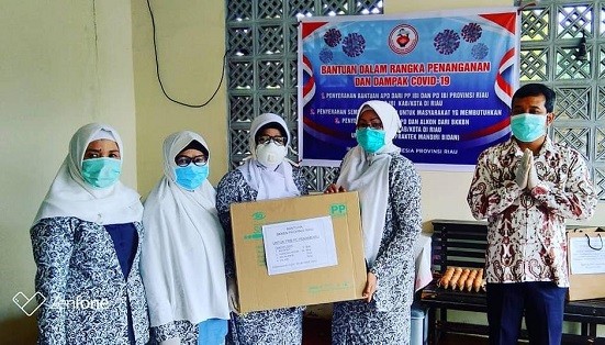 BKKBN Riau Berikan Bantuan APD kepada Bidan di 12 Kabupaten/Kota
