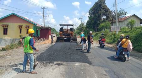 PUPR Bantah Jalan Rusak Provinsi Riau Terpanjang di Indonesia