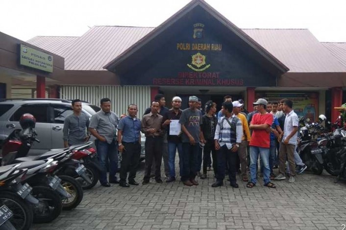 Laporkan Suporter PSPS ke Polisi, AMPM Riau: Datuk Kami Telah Dilecehkan