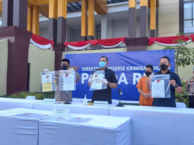 Bobol Rekening Nasabah Rp3,2 Miliar, Mantan Manager Bank BJB Cabang Pekanbaru Ditangkap di Jakarta