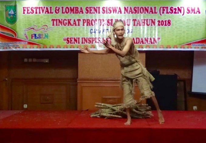 Siswa Kampar Wakili Riau di Tingkat Nasional Lomba Seni Teater Monolog FLS2N