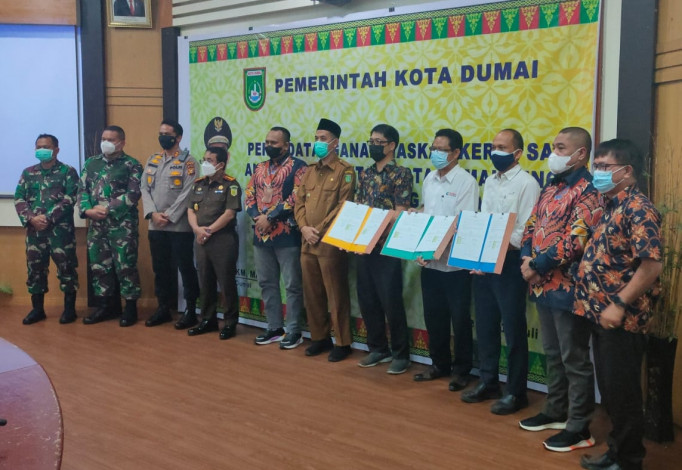 Apical Group Tandatangani MoU Pembangunan Islamic Center dan Revitalisasi Taman Bukit Gelanggang