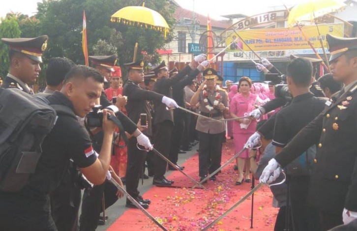 Resmi Jabat Kapolda Riau, Brigjen Widodo Tolak Deklarasi 2019 Ganti Presiden