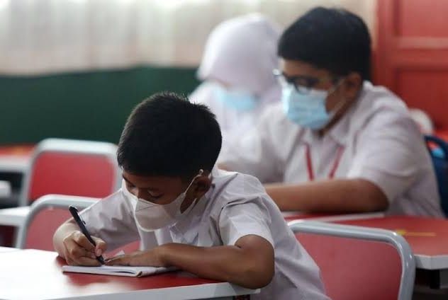 Cegah Klaster Sekolah, Kadisdik Riau Ingatkan taat Azas Prokes saat Belajar Mengajar