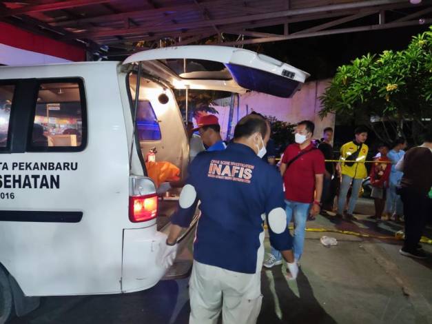 Mayat Pria Ditemukan di Depan Pasar Sail Pekanbaru