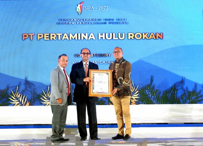 Program Konservasi Gajah Binaan PHR Raih Emas di ISDA Award 2022