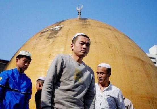 China Diduga Sengaja Tutup dan Hancurkan Sejumlah Masjid