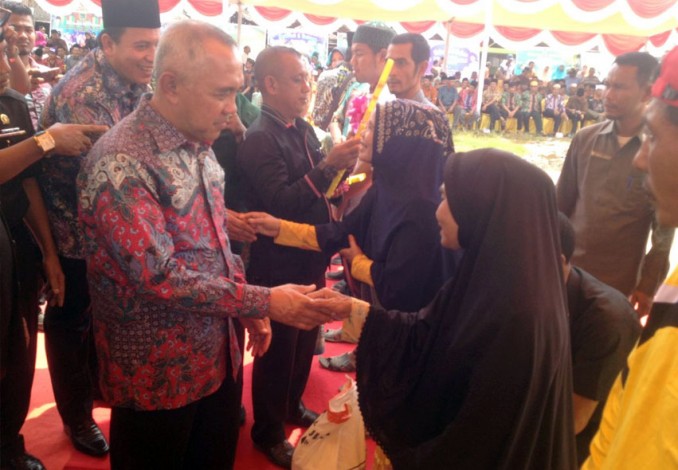 25.409 Warga Rohil Terima Bantuan Sosial dari Pemprov Riau