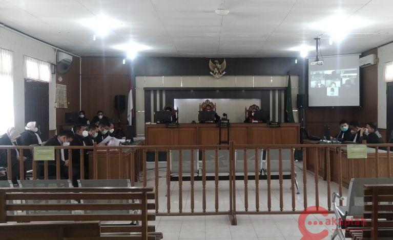 Sidang Dugaan Pencabulan Dekan FISIP Unri Nonaktif Syafri Harto Digelar Tertutup