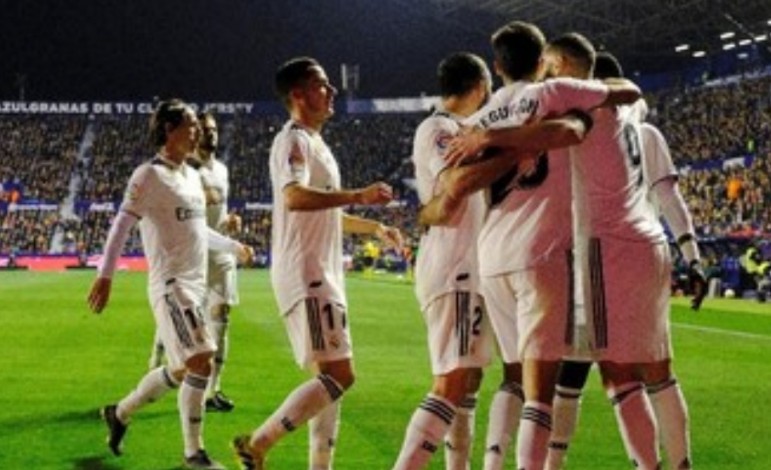 Real Madrid Kalahkan Levante Berkat Dua Gol Penalti