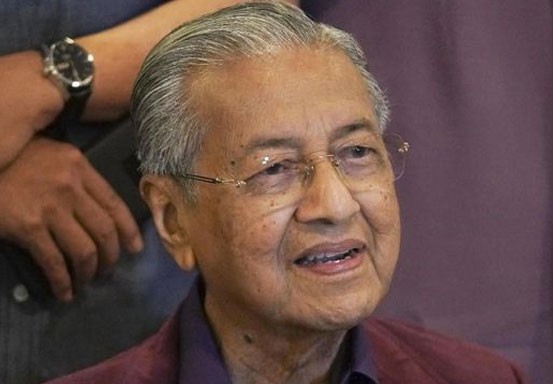Raja Malaysia Bubarkan Kabinet Usai Mahathir Mundur