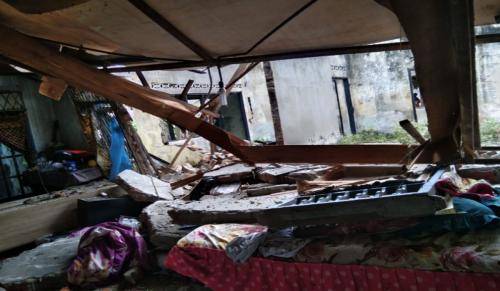 Dua Rumah Rusak dan 8.137 Jiwa Mengungsi akibat Gempa M6,9 Mentawai