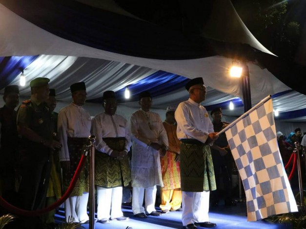 Pawai Takbir Keliling Semarakkan Penyambutan Idul Fitri 1438 H di Pekanbaru