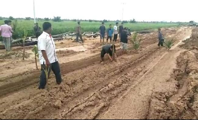 Jalan Provinsi di Desa Sontang Rusak Parah, Kadis PUPR Riau: Segera Kami Perbaiki