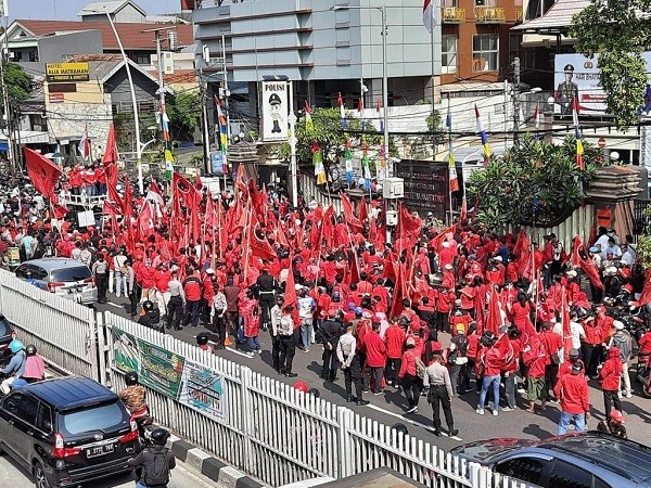 Bendera Partainya Dibakar, Megawati Perintahkan Kader PDIP Rapatkan Barisan
