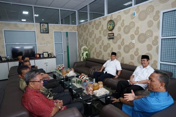 Rektor UIR Sarankan Syamsuar Hidupkan Kembali Dewan Riset Riau