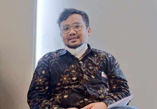 RZ Bebas, Fitra: Harus Jadi Pembelajaran Bagi Pejabat Riau