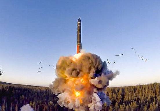 4 Hal yang Akan Terjadi Jika Putin dan Rusia Pakai Senjata Nuklir di Ukraina