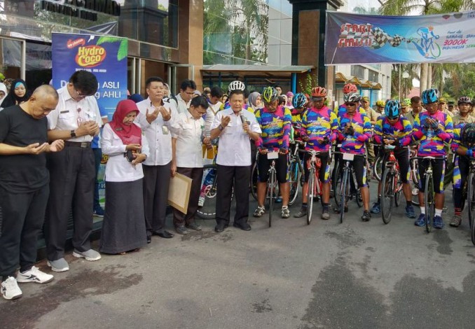 Rombongan Tour de Sabang-Jakarta Resmi Dilepas Gubri