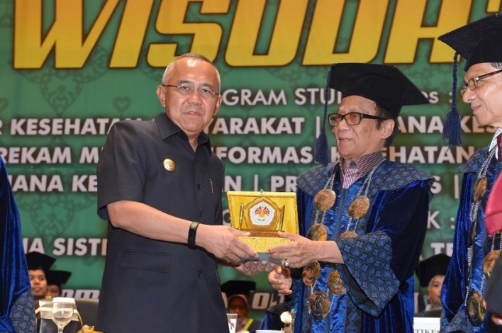 Gubernur Beberkan Perhatian Pemprov Riau ke Dunia Pendidikan
