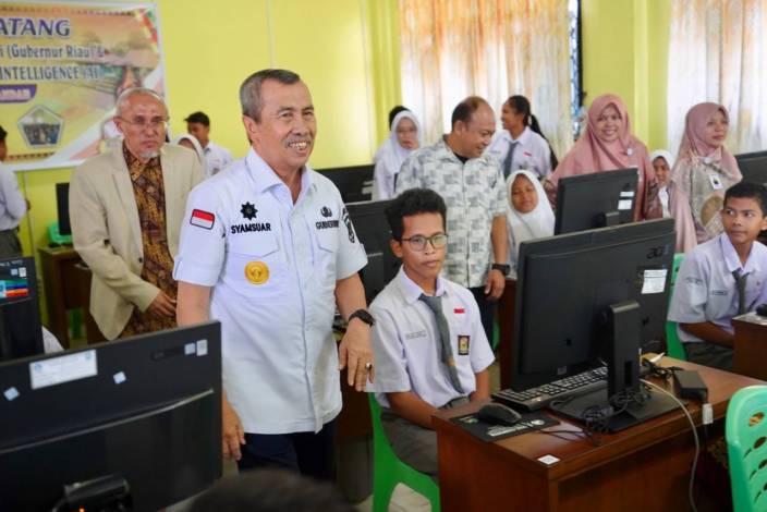 Riau Mendahului Imbauan UNESCO Terapkan Pembelajaran Berbasis AI
