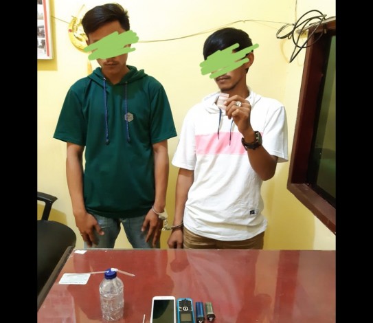 Dua Pemuda Ditangkap Pakai Sabu-sabu dalam Wisma di Pelalawan