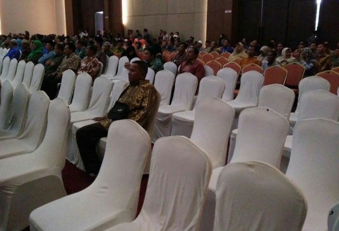 Bangku Kosong Warnai Pisah Sambut Walikota dan Wakil Walikota Pekanbaru