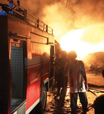 113 Kios di Pasar PT PSG Inhil Terbakar, Kerugian Miliaran Rupiah
