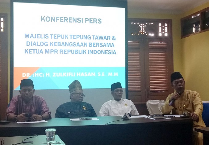 Besok, LAM Riau Tepuk Tepung Tawar Ketua MPR RI Zulkifli Hasan