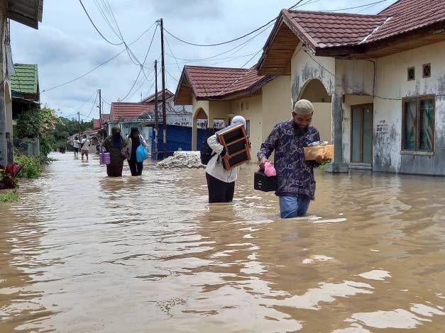 Sejumlah Daerah di Riau Masih Dilanda Banjir, Status Siaga Hidrometeorologi Bakal Diperpanjang