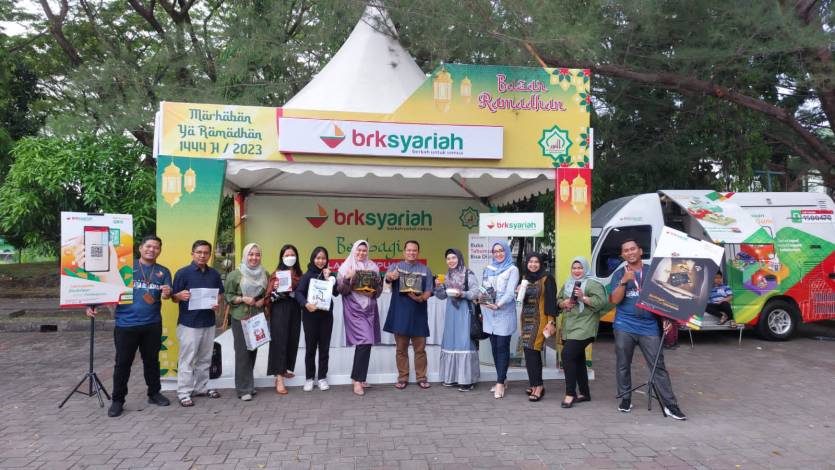 BRK Syariah Ikut Meriahkan Riau Halal Fair 2023 di Masjid Raya An Nur Pekanbaru