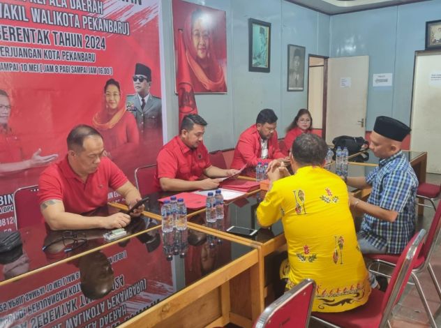 Pilwako Pekanbaru, Kepala Dinas hingga Anggota Dewan Aktif Lirik PDIP