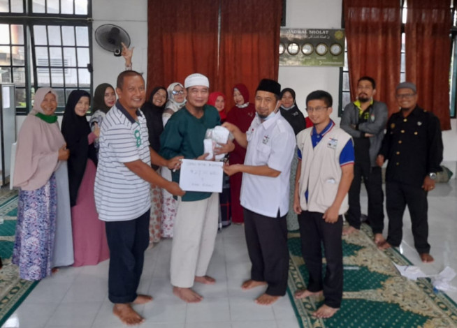 GMMK Riau Serahkan Donasi untuk Palestina Lewat KNRP